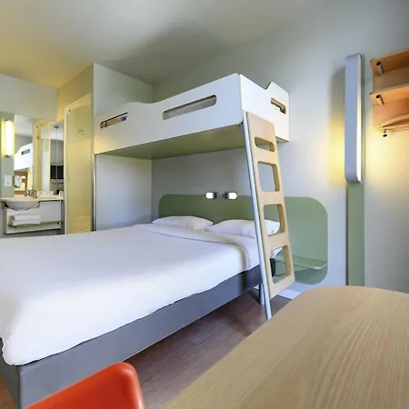 Ibis Budget Olympiapark Hotel 2*