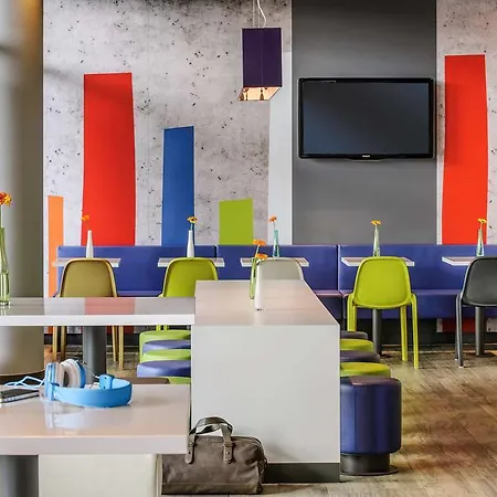 Отель Ibis Budget Olympiapark 2*
