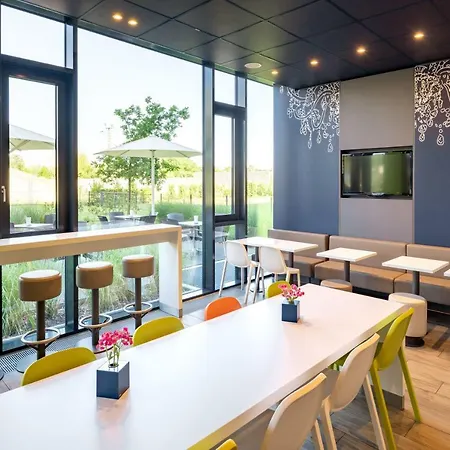 慕尼黑奥林匹克公园宜必思快捷酒店