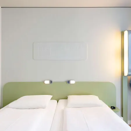 Hotel Ibis Budget Olympiapark Munich