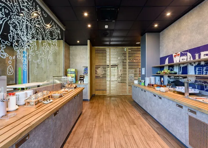 Ibis Budget Olympiapark Hotel 2*